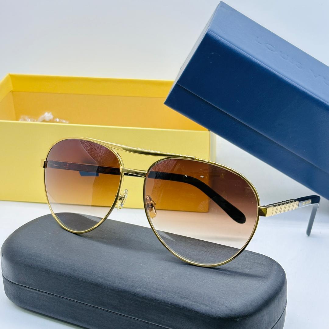 Trendy eyeglass frame in Kumasi